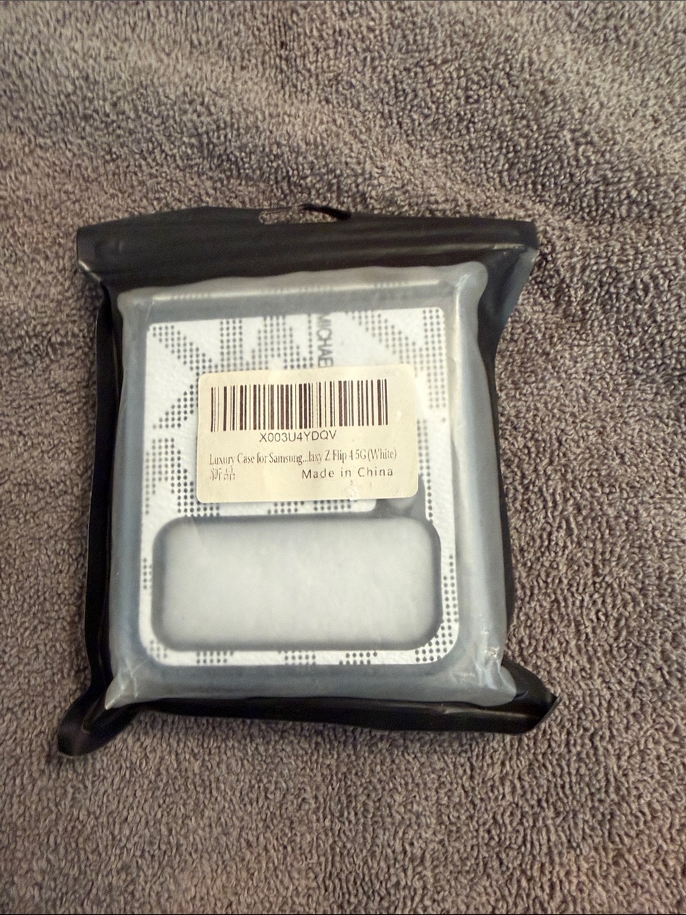Samsung Flip Case in White and Black